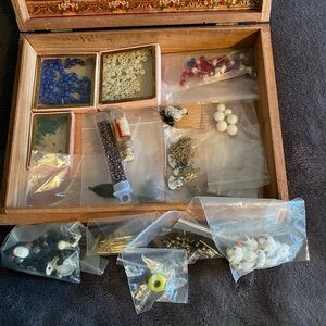 Beads! Box of Mostly Vintage Beads